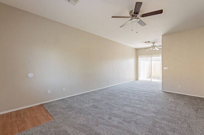 Building Photo - 2 bedroom apartment for rent
