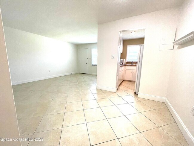 Foto del edificio - 5600 N Banana River Blvd