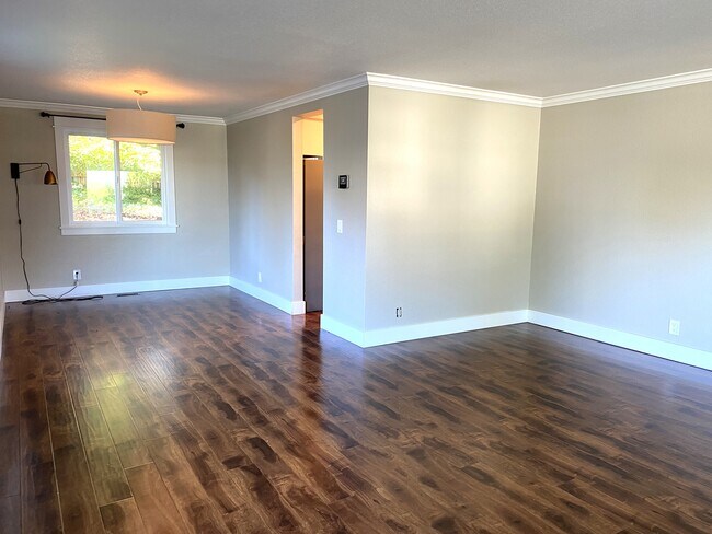 Foto del edificio - 18323 Woodlands Way