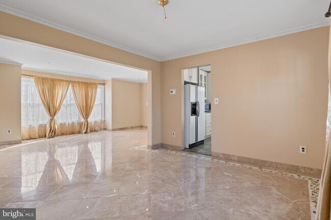 Foto del edificio - 12 Mershon Ln