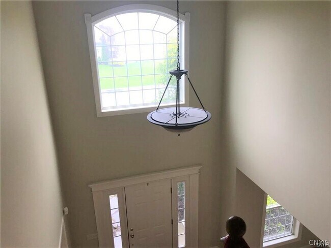 Foto del edificio - 5065 Yellow Wood Pkwy