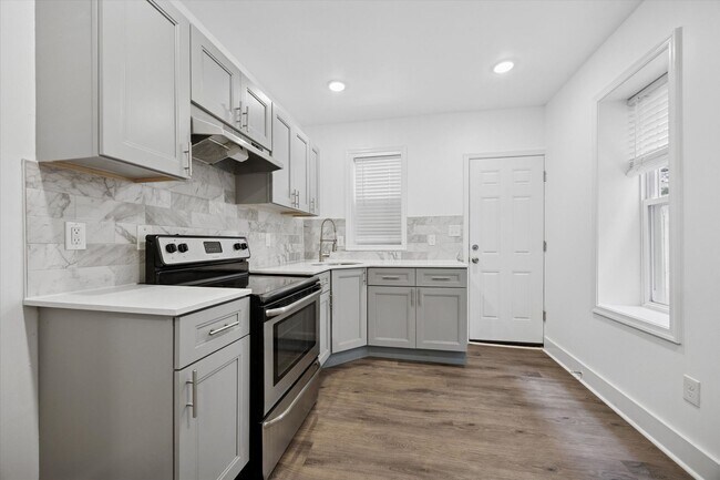 Foto del edificio - 2 Bedroom 3 Full Bathroom House!