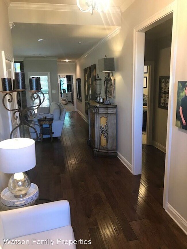 Foto del edificio - 3 br, 2 bath House - 1010 Turnberry Drive
