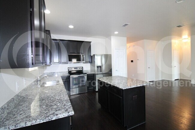 Building Photo - 3104 Walker Creek Dr