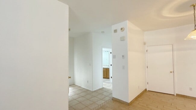Building Photo - 235 Glenridge Park Lane NE - Ask about our...