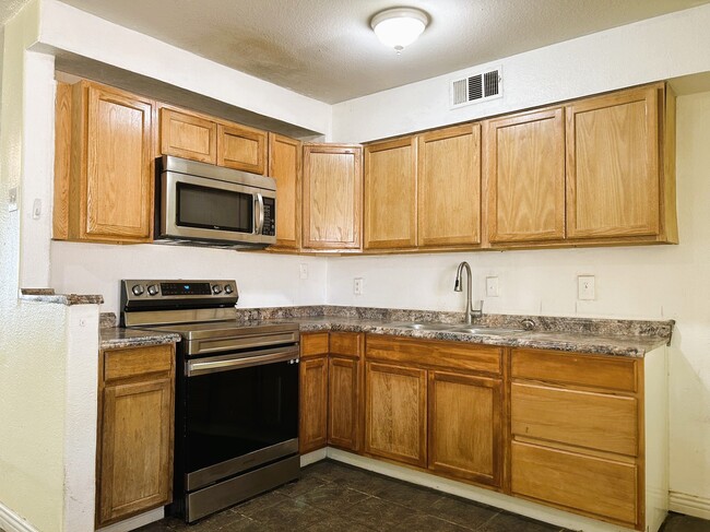 Building Photo - 6229 Bristol Way