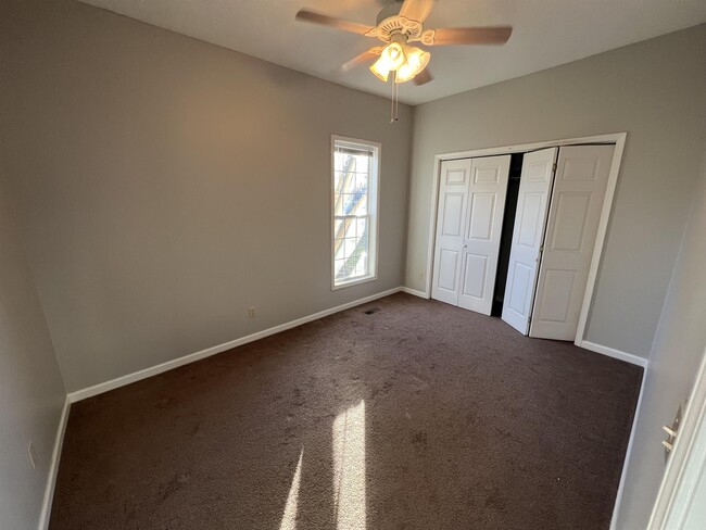 Building Photo - 205 Woodland St