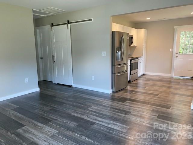 Foto del edificio - 403 Ponderosa Rd