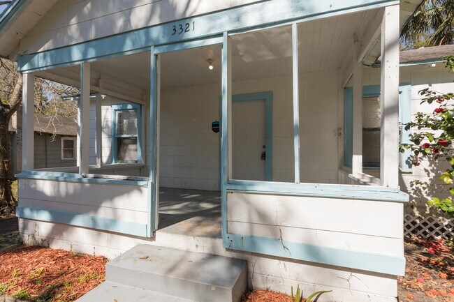 Building Photo - 3321 Deason Ave