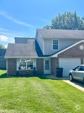 Building Photo - 18 Yorkshire Dr