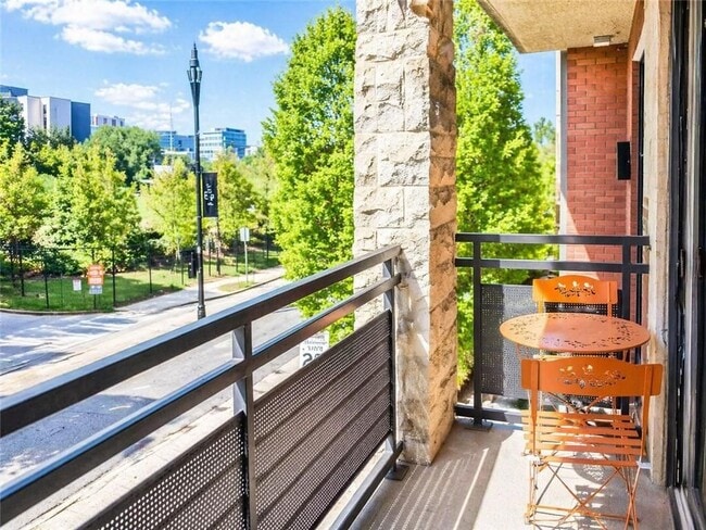 Foto del edificio - 401 16th St NW