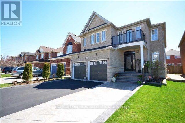 Building Photo - 3036 Hawktail Crescent
