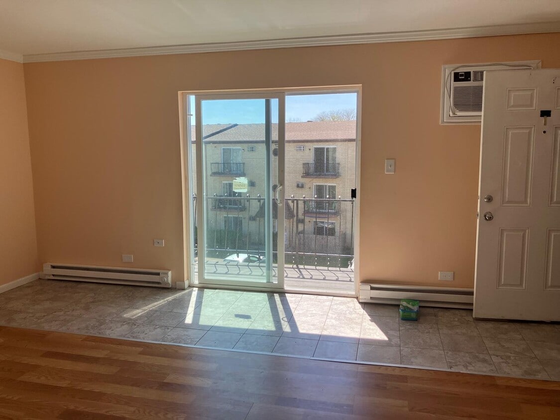 Primary Photo - 4067 Bonhill Dr