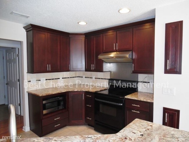 Building Photo - 4 br, 2 bath House - 6011 Hyde Park Ln
