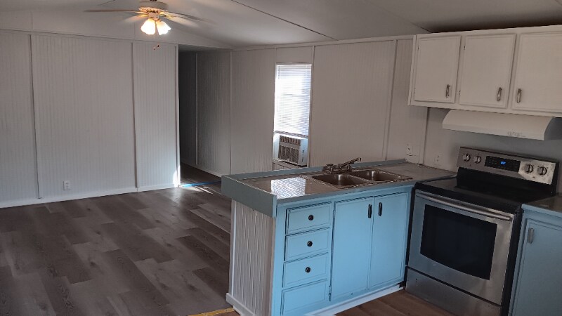 Foto principal - 7008 Chestnut Dr