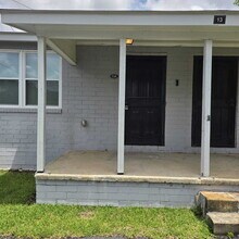 Building Photo - 510 Woodard Ave