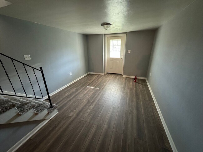 Foto del edificio - Town Home