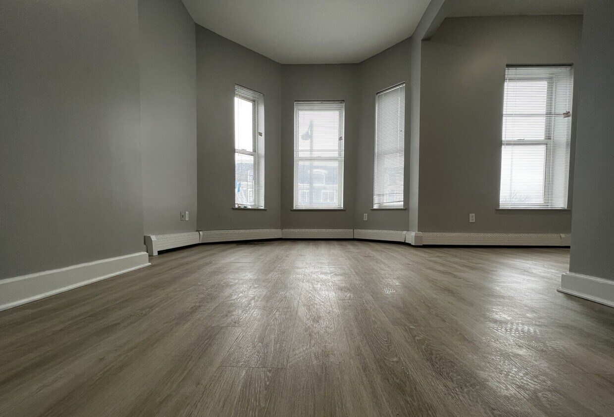 Foto principal - 130 Warren St