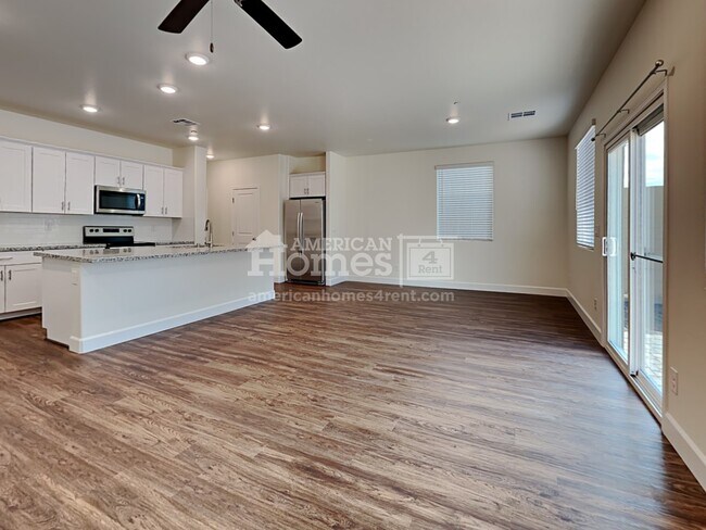 Building Photo - 84 Cabaletta Lane