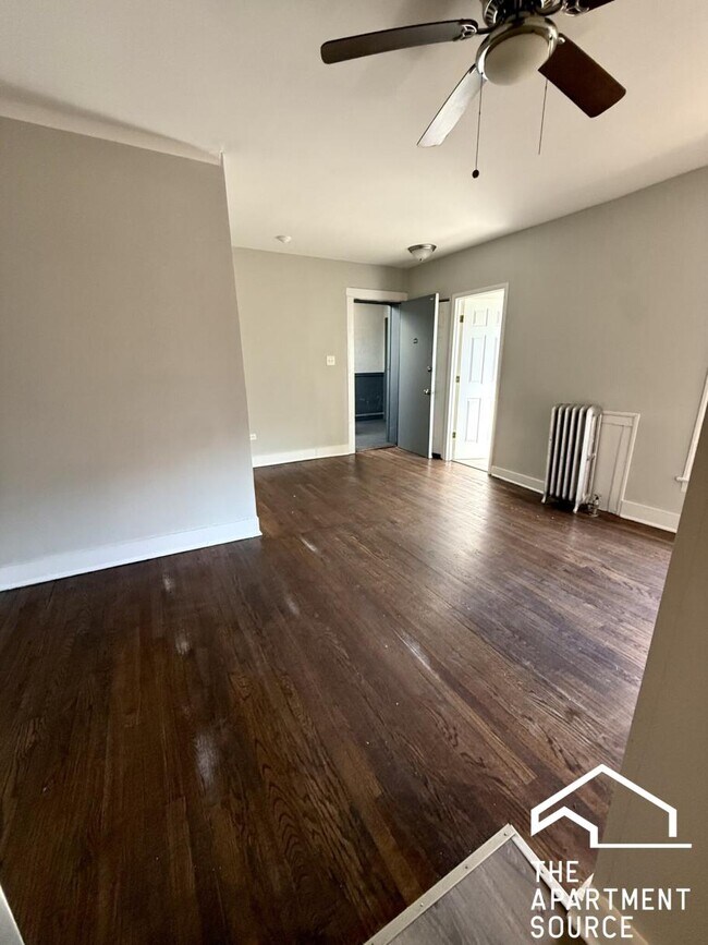 Foto del edificio - 6949 S Paxton Ave