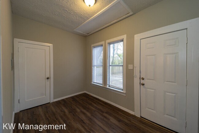Building Photo - 2 br, 1 bath House - 1290 Euclid St.