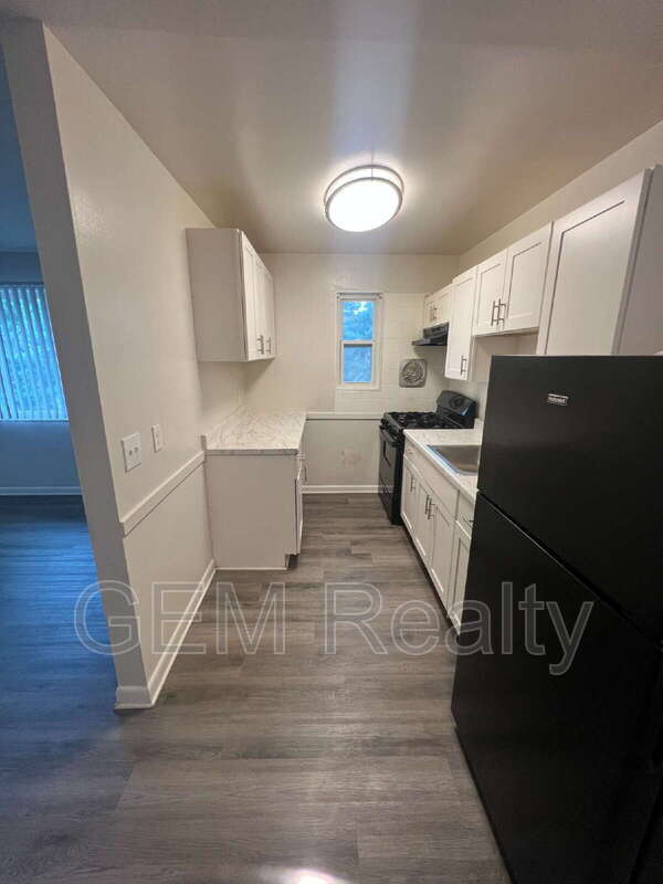 Building Photo - 14404 Gemstone Dr