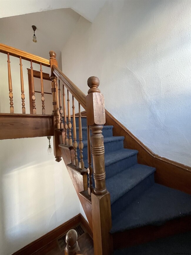 Foto del edificio - 2222 Campbell Ave