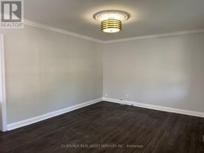 Building Photo - 90 Flamborough Dr