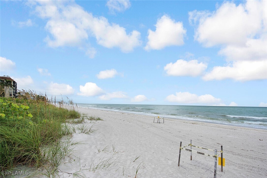 Foto del edificio - 10701 Gulf Shore Dr