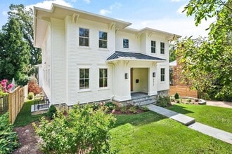 Building Photo - 5022 Cathedral Ave NW