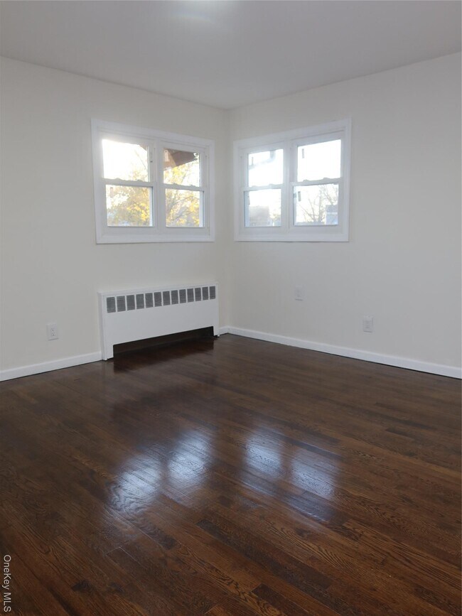 Foto del edificio - 528 Canary Pl