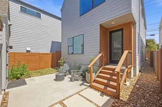 Building Photo - 4020 Airport Blvd