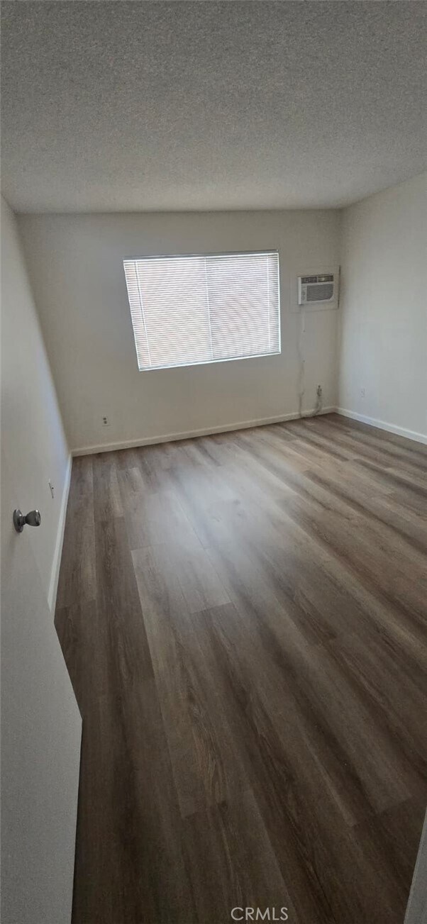 Foto del edificio - 4146 Trevor Ln