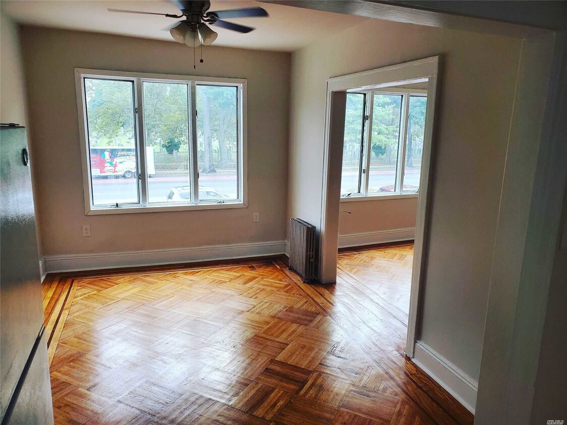 Primary Photo - 66-15 Woodhaven Blvd