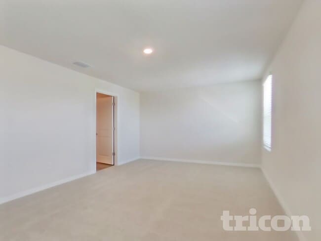 Building Photo - 10749 Hidden Banks Gln