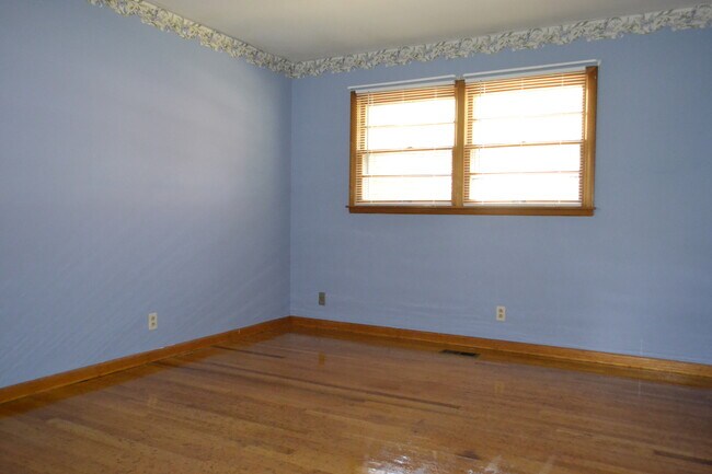 Foto del edificio - 3302 Barton Ave NW