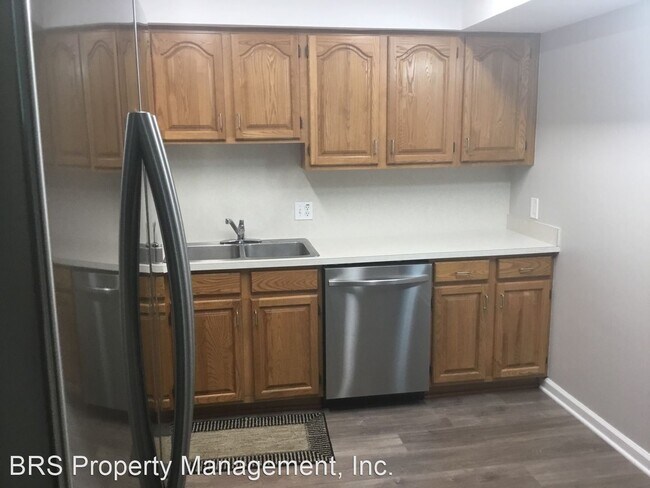 Building Photo - 2 br, 2 bath House - 16890 Edloytom Way #147