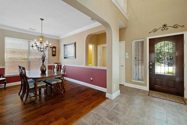 Building Photo - 2347 Masonwood Way