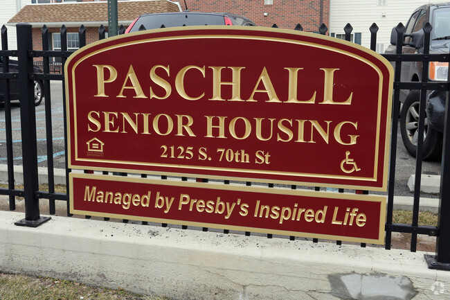 Foto del edificio - Paschal Senior Housing