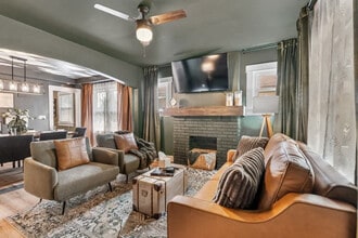 Building Photo - 2850 Hazel Ave