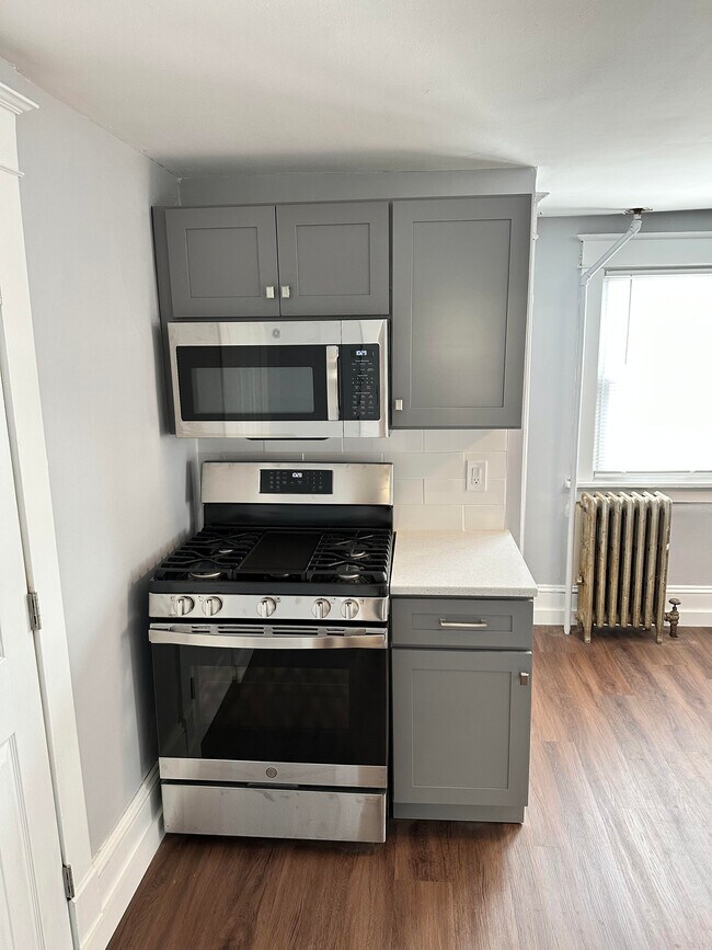 Building Photo - 125 S Feltus St