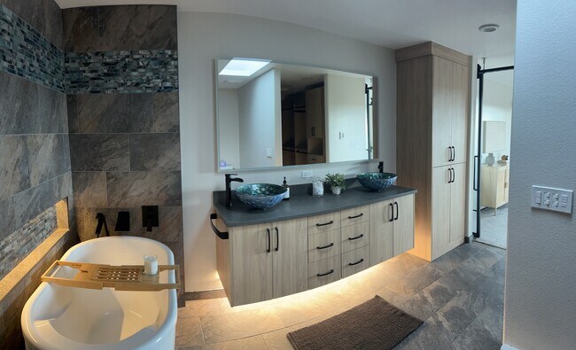 Foto del edificio - 7920 E Greenland Rd