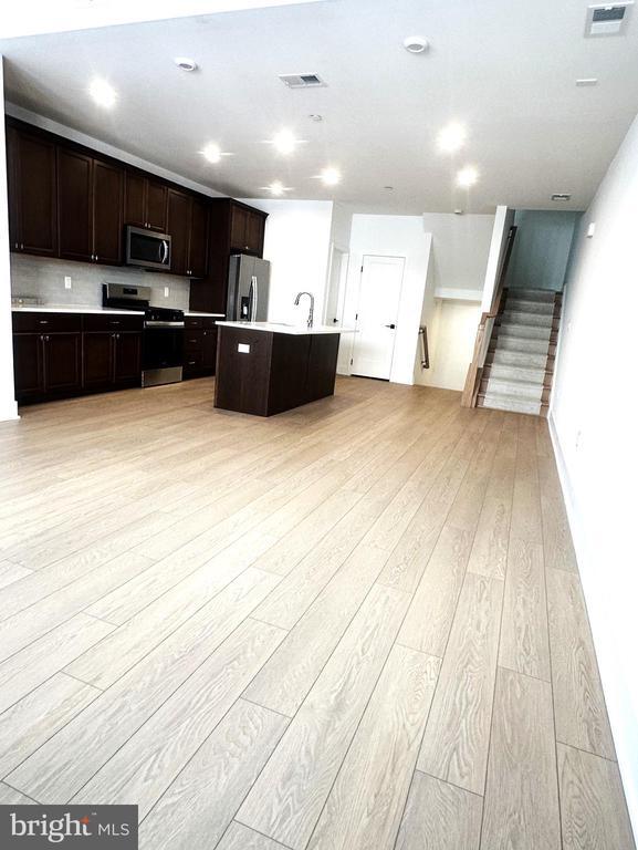 Foto del edificio - 18208 Donatello Dr