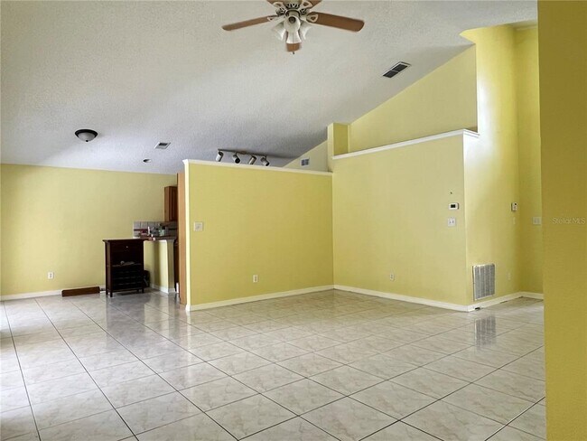 Building Photo - 1773 Tillstream Dr