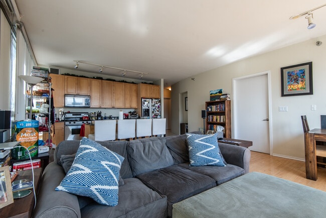 Foto del edificio - 701 S Wells St