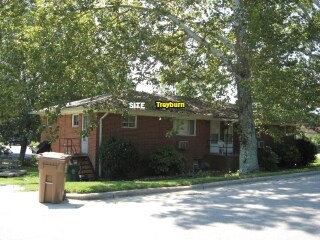Foto del edificio - 214 E Cedar St