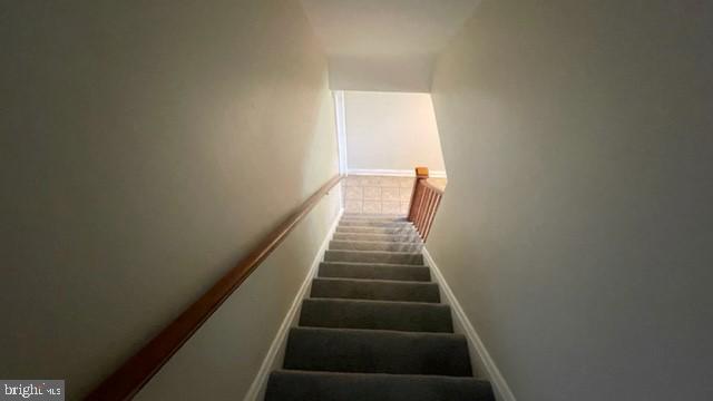 Foto del edificio - 4331 Roberton Ave