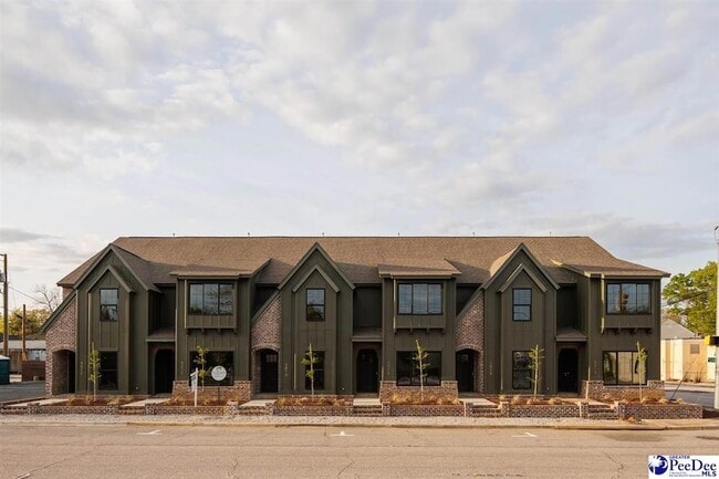 Building Photo - 501 W Cheves St