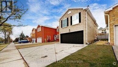 Building Photo - 6521 Warbler Ln