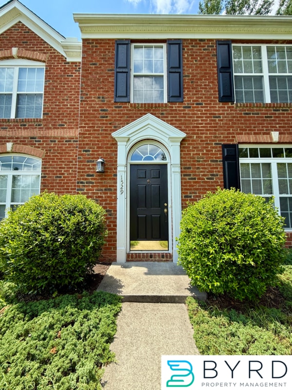 Building Photo - 1529 Olde Sage Ct